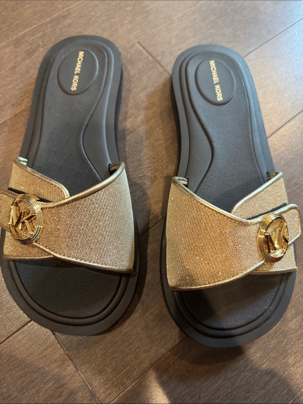 NWOT MICHAEL Michael Kors Women's MK Logo Glitter Sandals - Picture 2 of 5